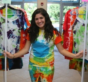 Tie-dying Teen, Challenges You to Vote and Refresh the World