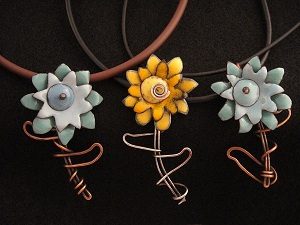 Enamel Flower & Wire Stem Pendant