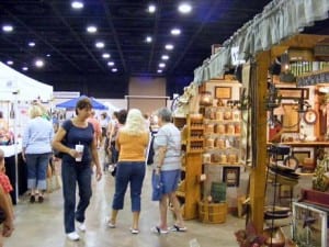 CRAFT FAIR CROWD