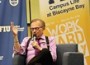Larry King makes appearance at FIU Biscayne Bay Campus