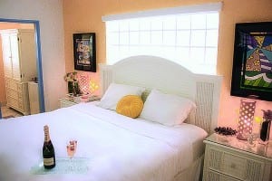 Local Bed and Breakfast — Sobe You — True Historic Gem