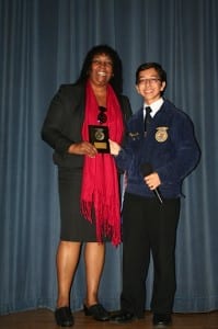 Directora de JIS Gwendolyn Hines